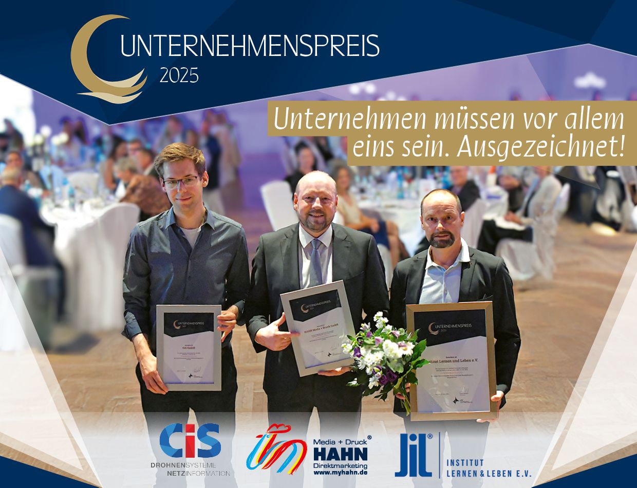 CEO Tom Kaufmann (links) nahm den Unternehmerpreis 2025 gern entgegen.